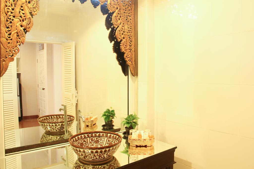 Ratchiangsaen Flora House Hotel Chiang Mai Quarto foto